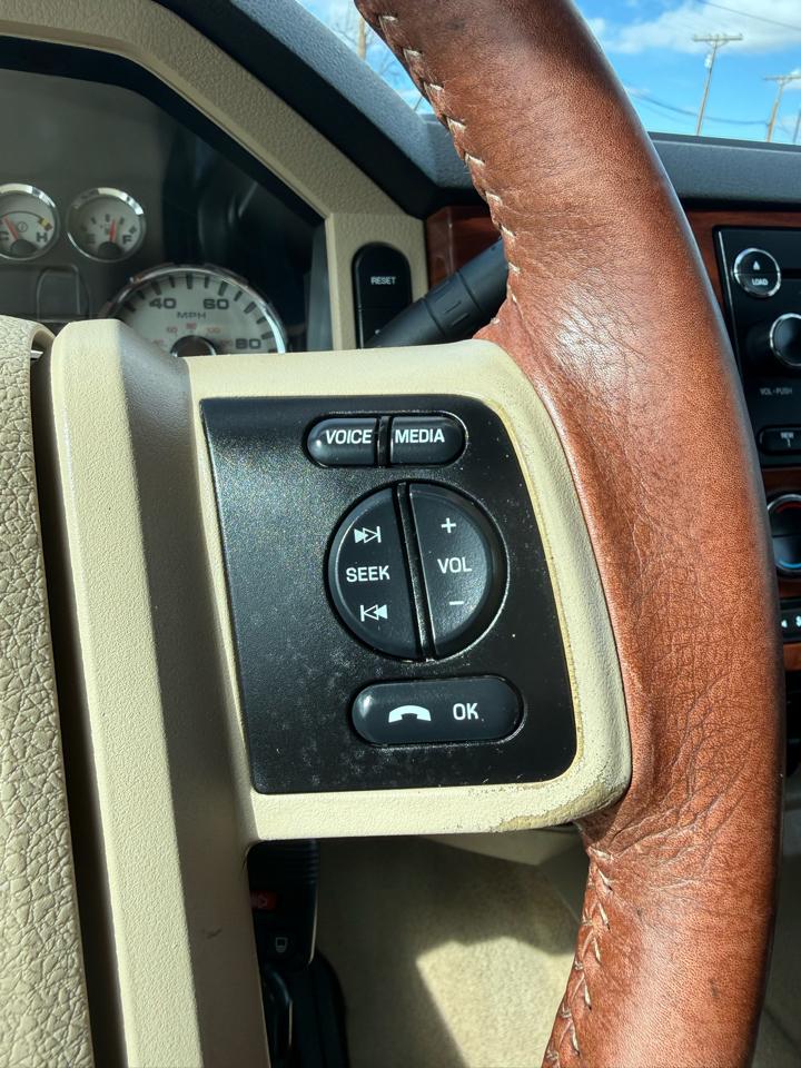 Ford F-250 SD King Ranch Crew Cab Long Bed 4WD 2009