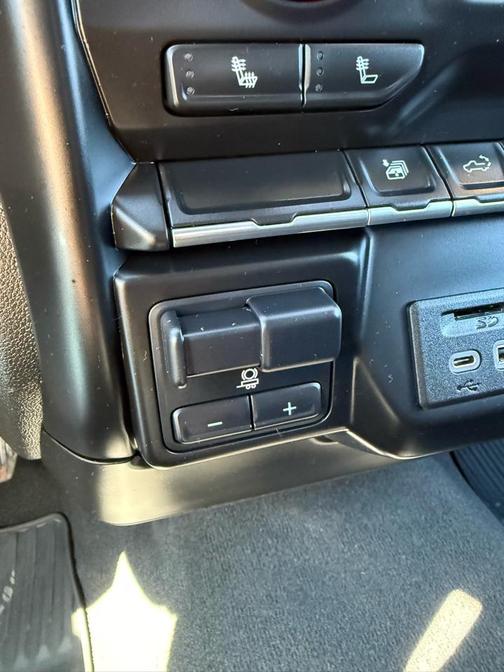 Chevrolet Silverado 2500HD LT Crew Cab Long Box 4WD 2022