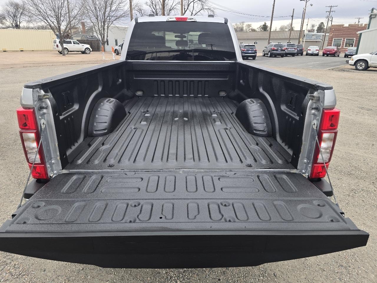 Ford F-250 SD XLT Crew Cab Long Bed 4WD 2020