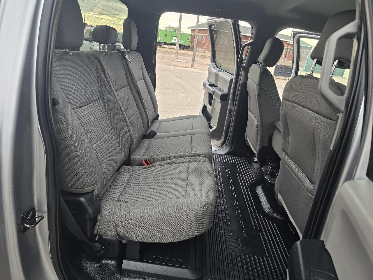 Ford F-250 SD XLT Crew Cab Long Bed 4WD 2020