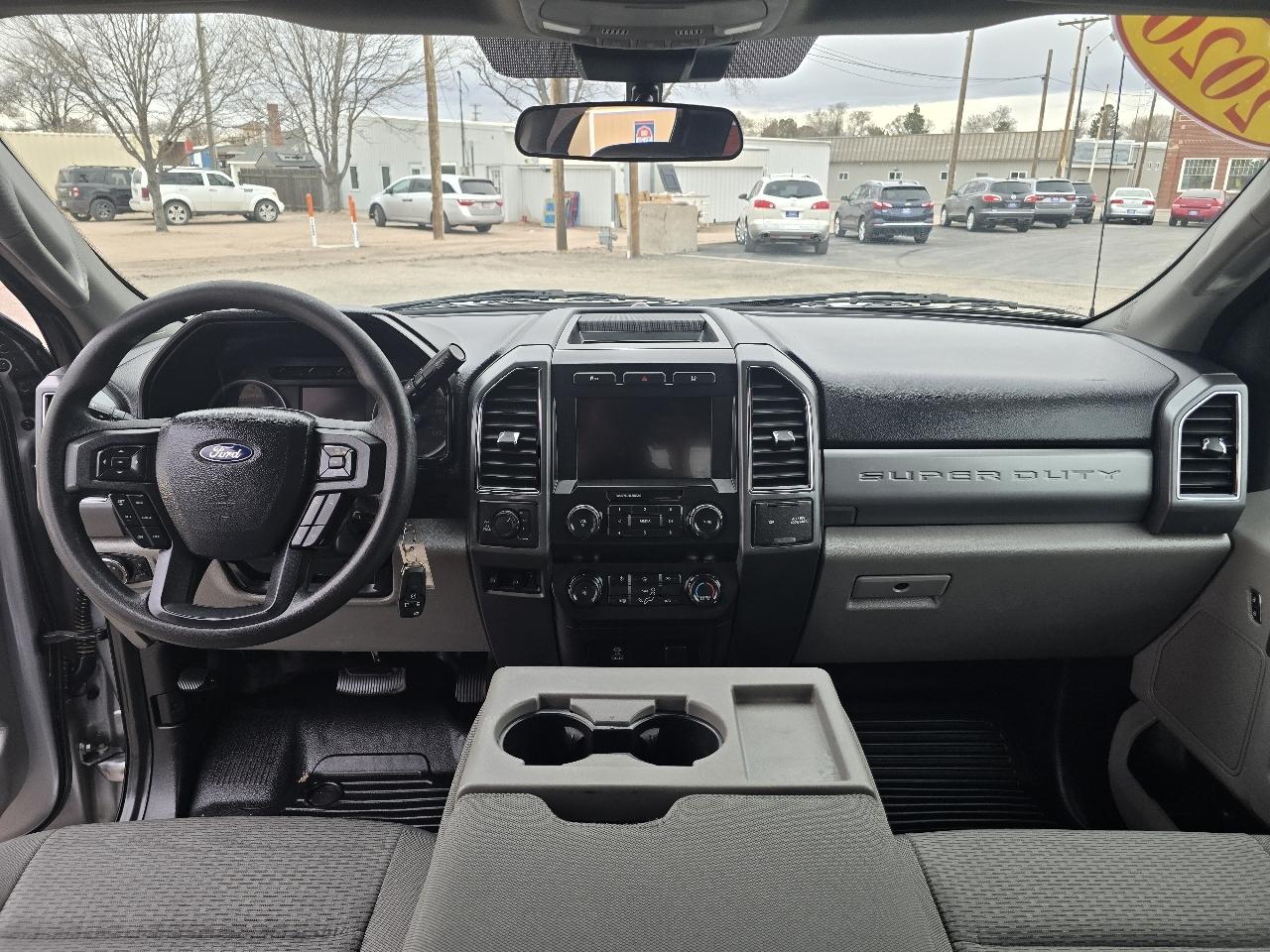 Ford F-250 SD XLT Crew Cab Long Bed 4WD 2020