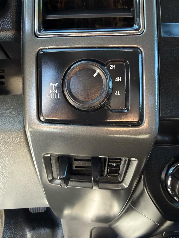 Ford F-250 SD XLT Crew Cab 4WD 2020