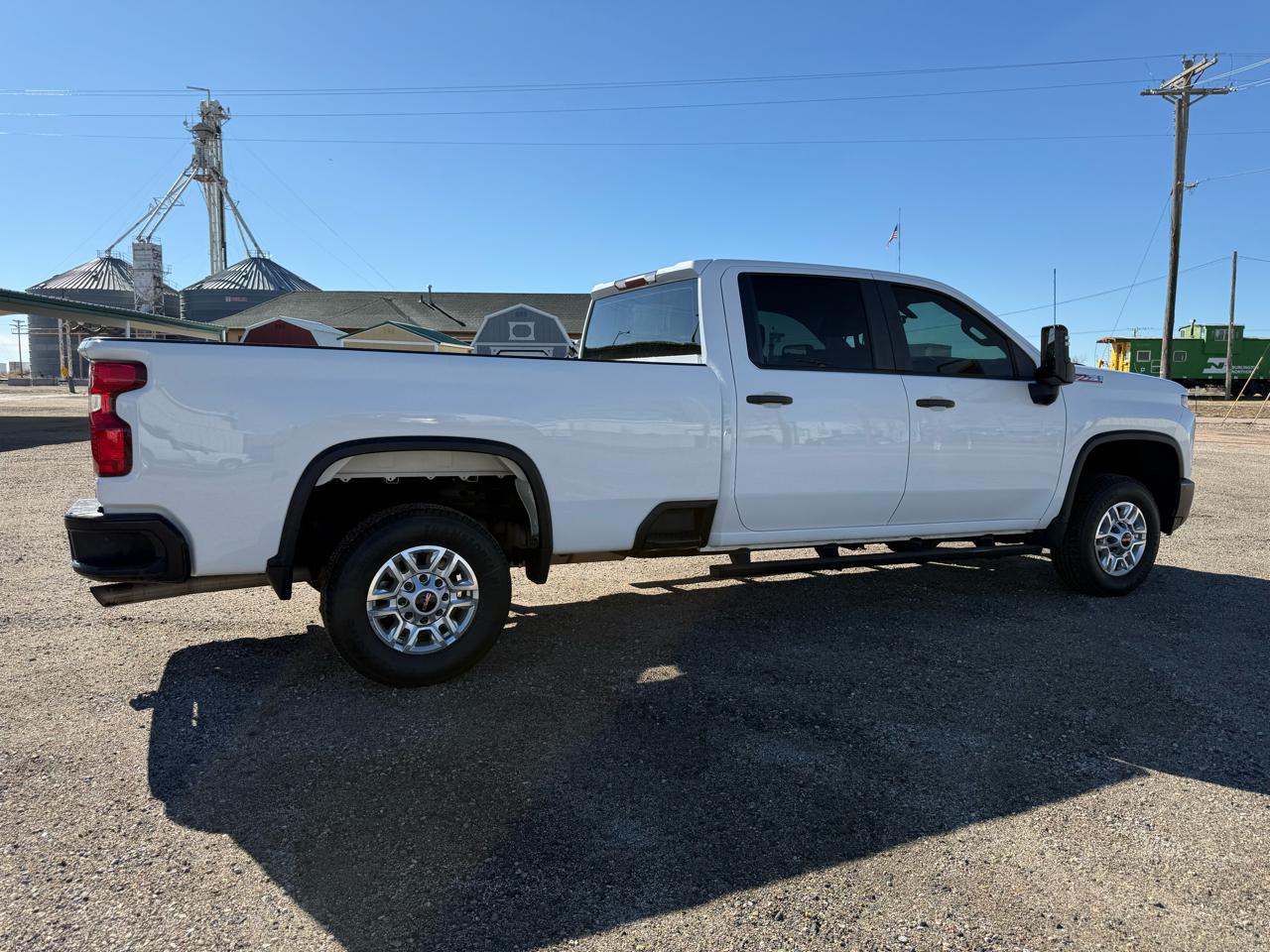 Chevrolet Silverado 2500HD Work Truck Crew Cab Long Box 4WD 2022