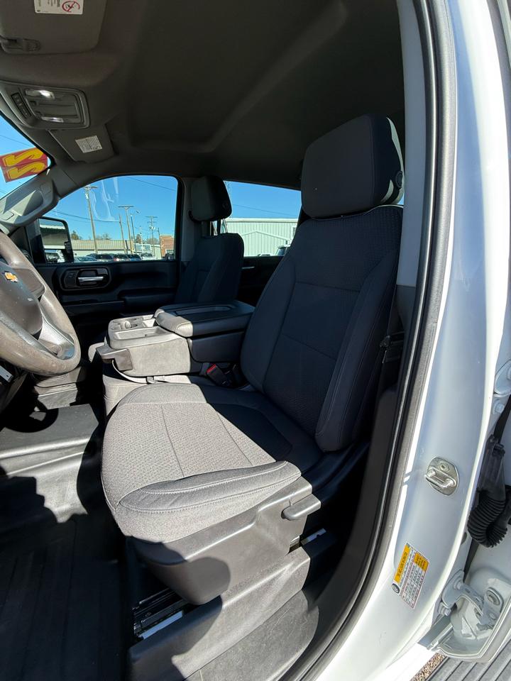 Chevrolet Silverado 2500HD Work Truck Crew Cab Long Box 4WD 2022