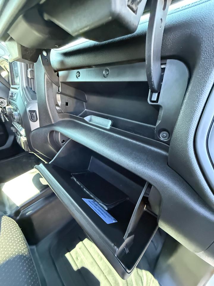 Chevrolet Silverado 2500HD Work Truck Crew Cab Long Box 4WD 2022