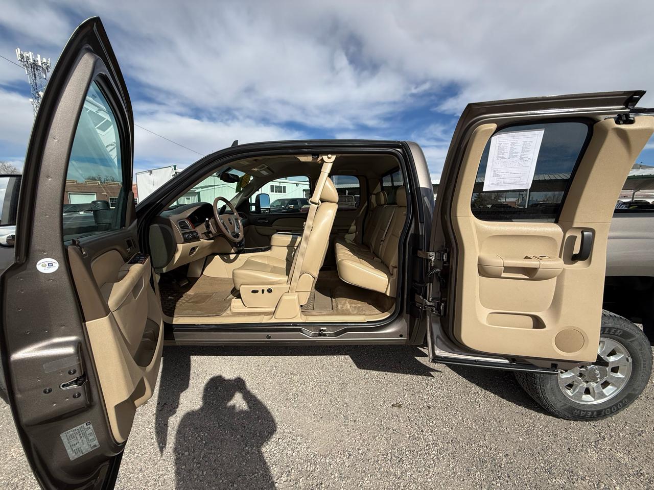 GMC Sierra 2500HD SLT Ext. Cab Short Bed 4WD 2013