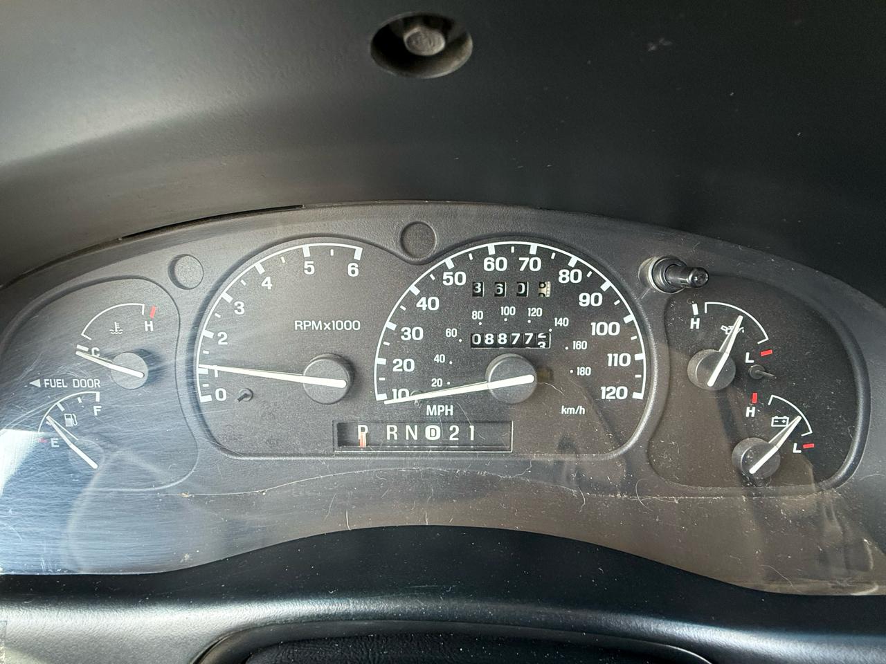 Mazda B-Series B4000 SE Cab Plus 2WD 1998