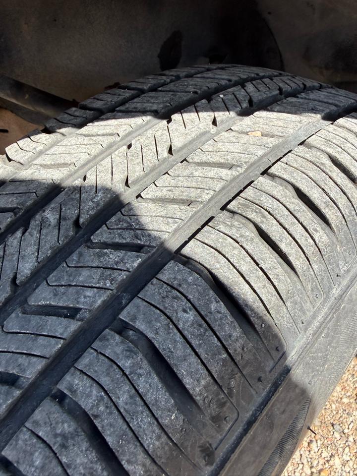 Mazda B-Series B4000 SE Cab Plus 2WD 1998