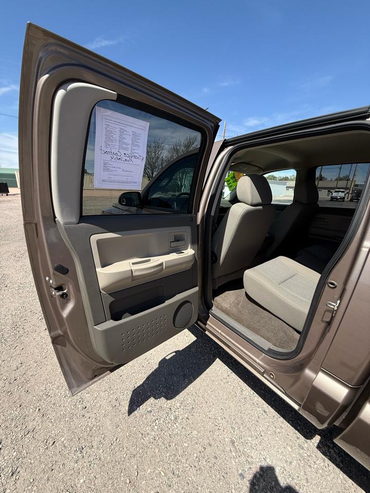 Dodge Dakota SLT Crew Cab 4WD 2010