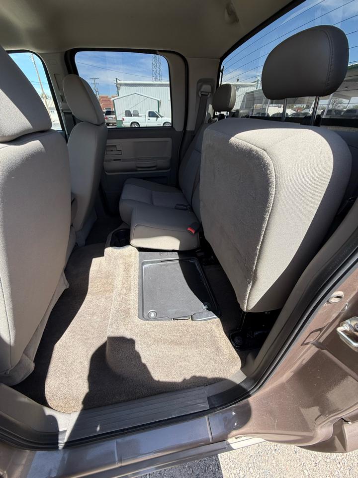 Dodge Dakota SLT Crew Cab 4WD 2010