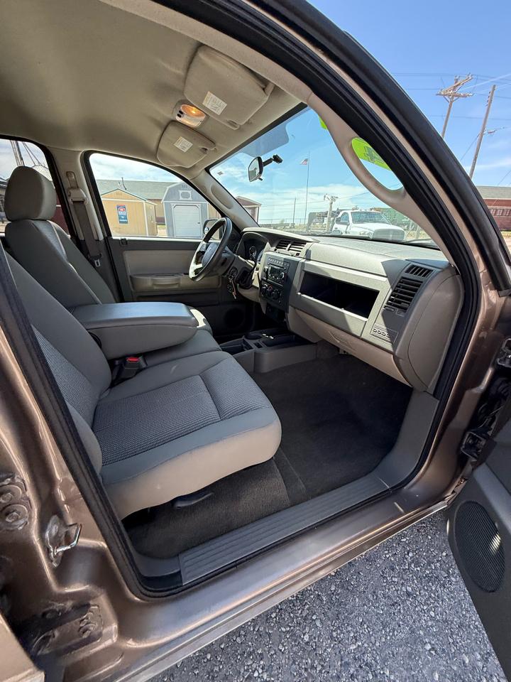 Dodge Dakota SLT Crew Cab 4WD 2010