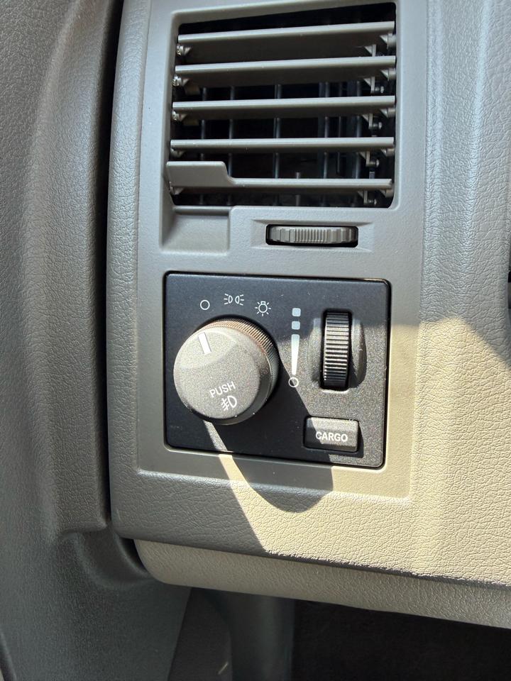 Dodge Dakota SLT Crew Cab 4WD 2010