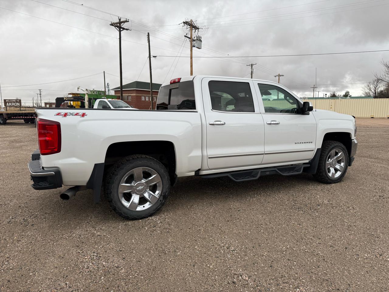 Chevrolet Silverado 1500 LTZ Crew Cab 4WD 2017