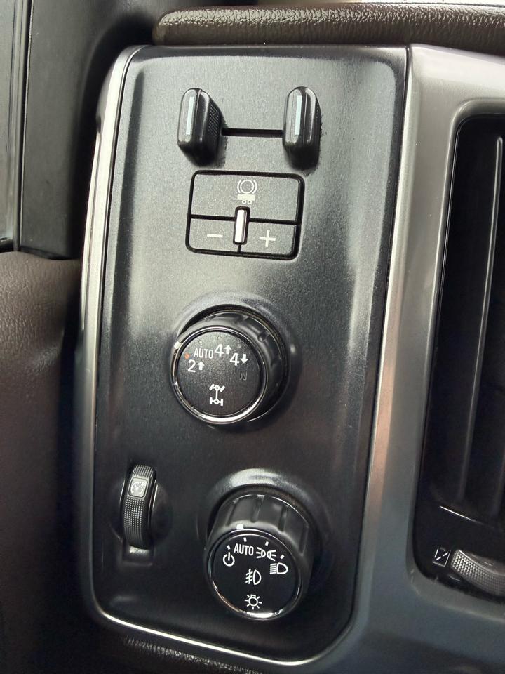 Chevrolet Silverado 1500 LTZ Crew Cab 4WD 2017