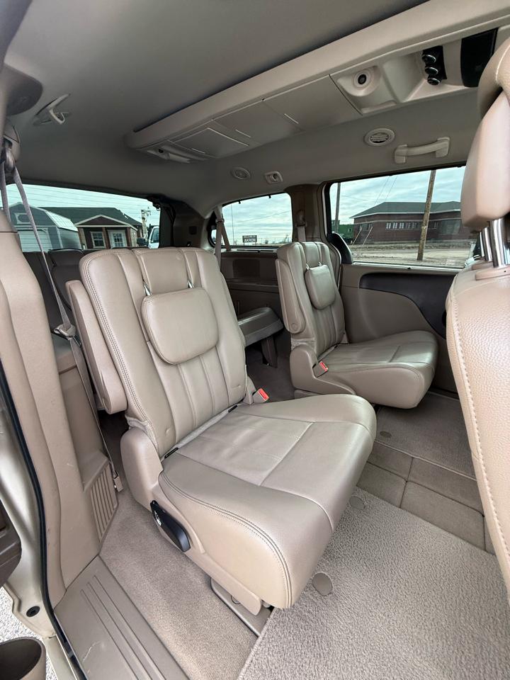 Chrysler Town & Country Touring 2014