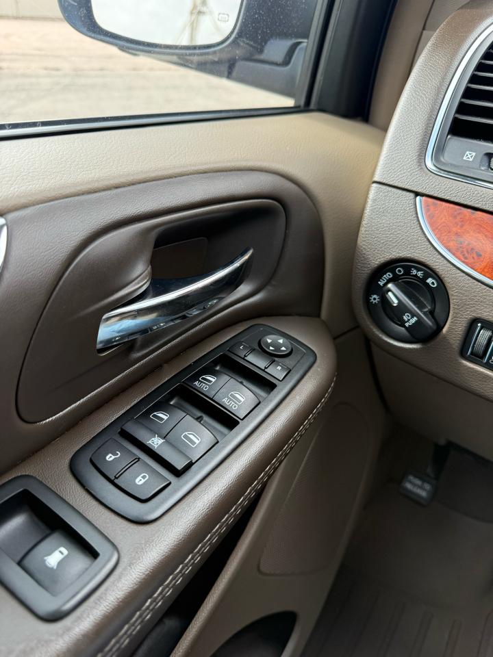 Chrysler Town & Country Touring 2014