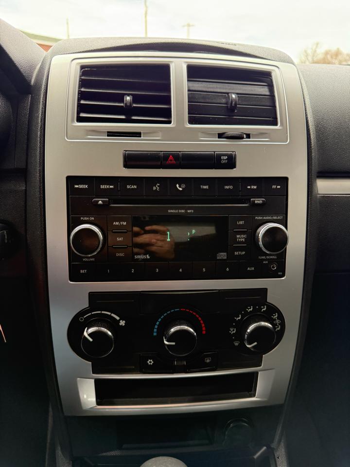 Dodge Charger SXT AWD 2008