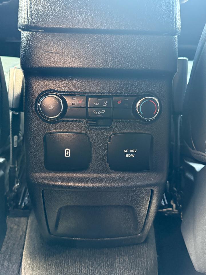 Ford Explorer Limited 4WD 2017