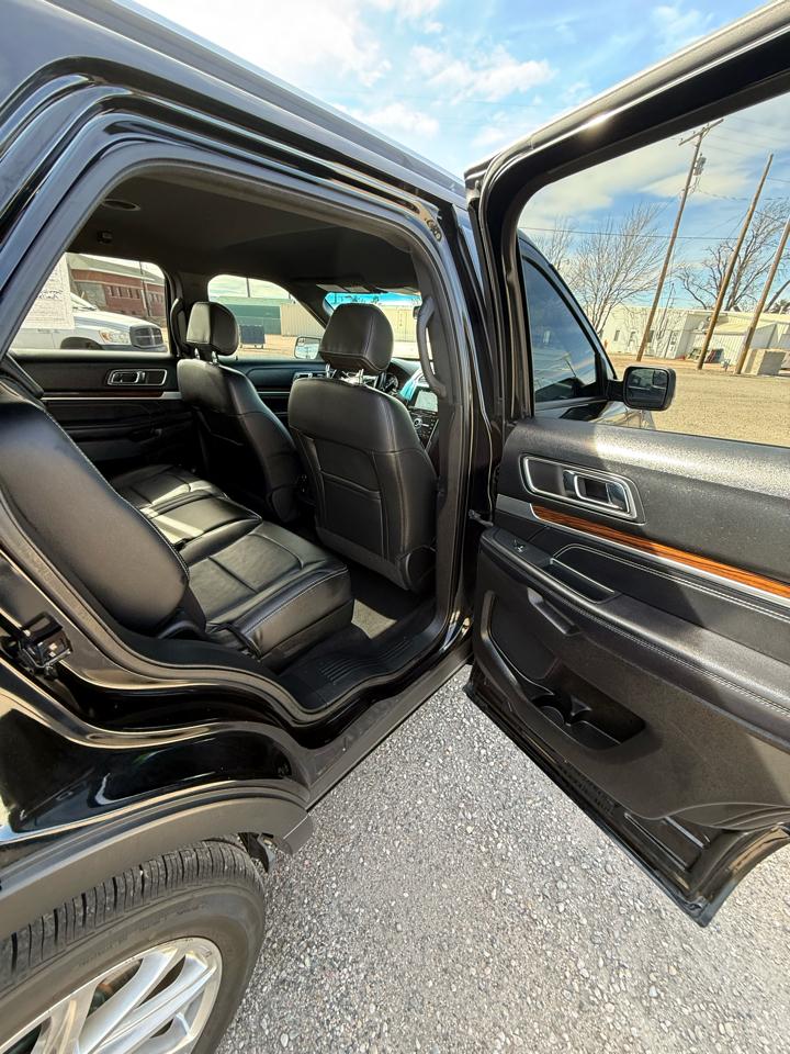 Ford Explorer Limited 4WD 2017