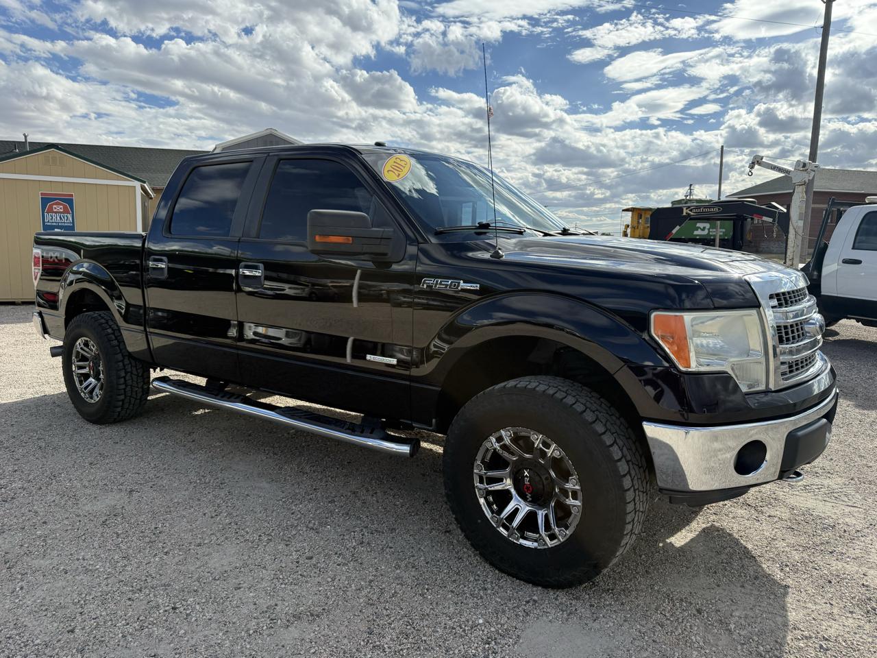 Ford F-150 4WD SuperCrew 145" XL 2013