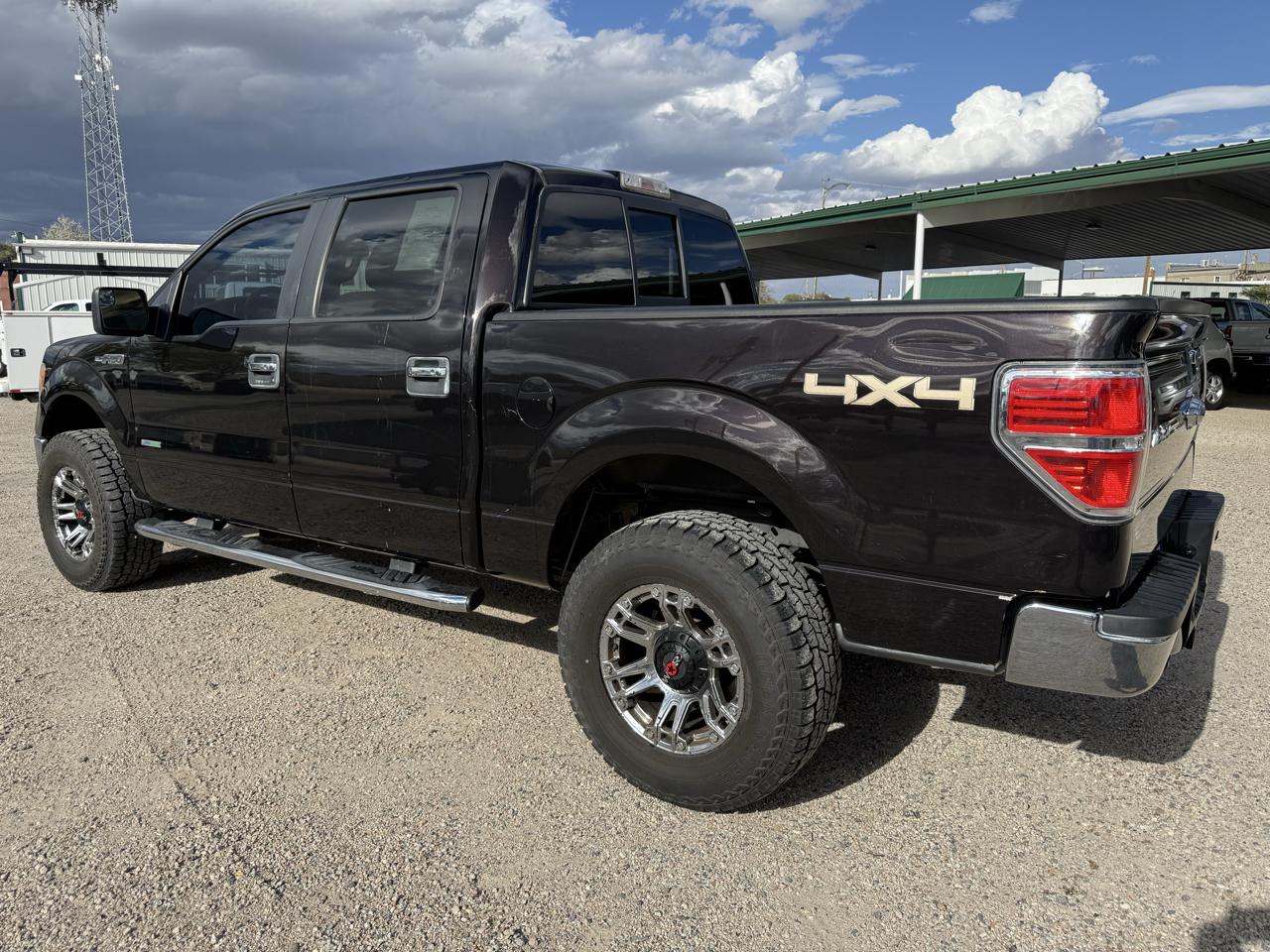 Ford F-150 4WD SuperCrew 145" XL 2013