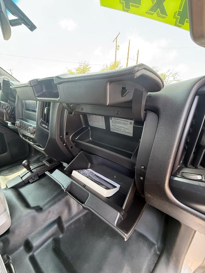 GMC Sierra 2500HD Base Double Cab 4WD 2016