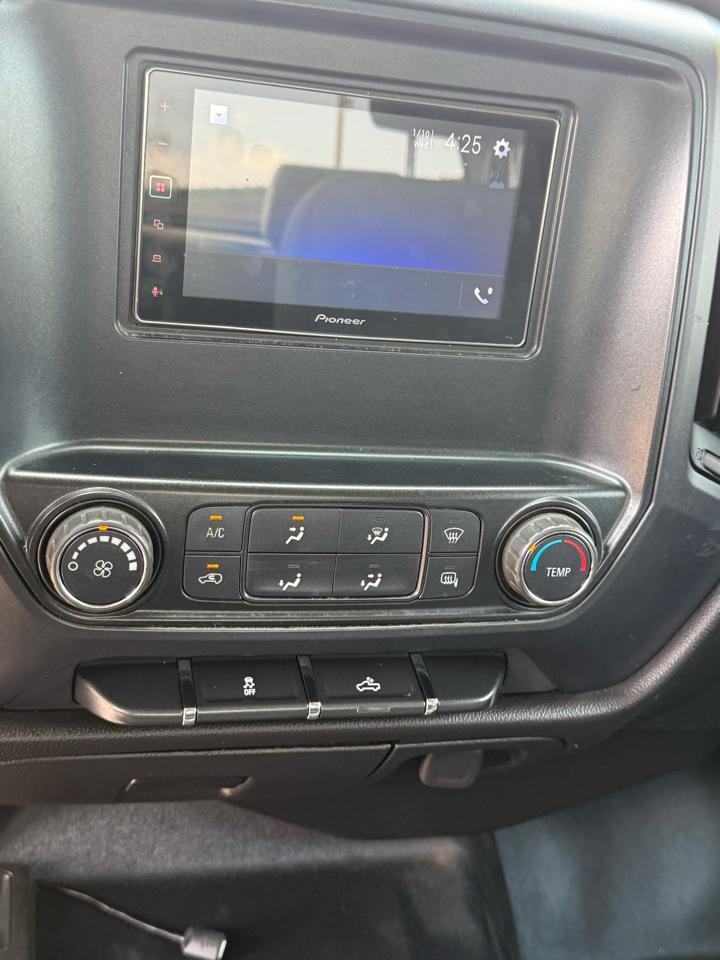 GMC Sierra 2500HD Base Double Cab 4WD 2016