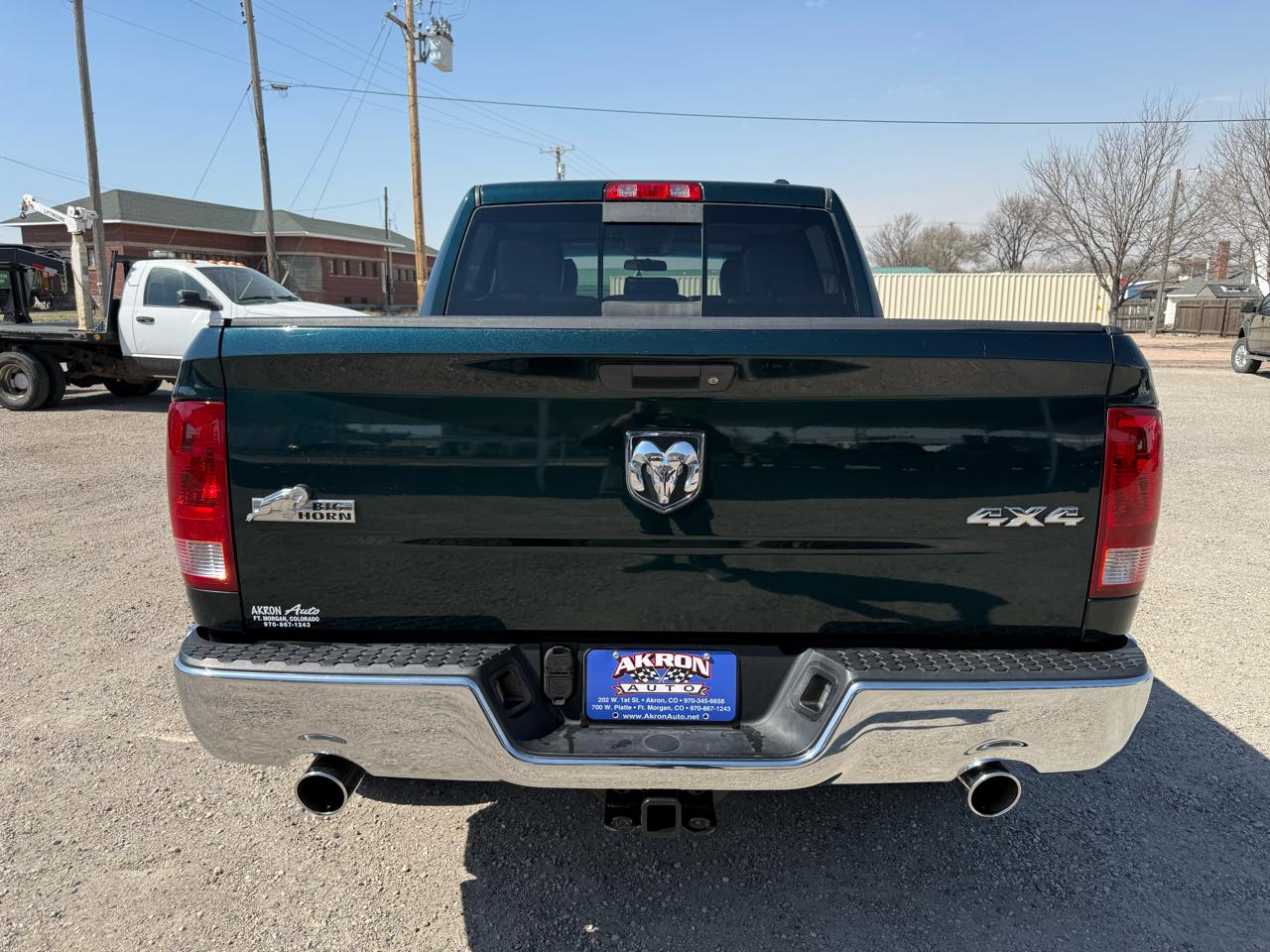 RAM 1500 Laramie Crew Cab 4WD SWB 2011