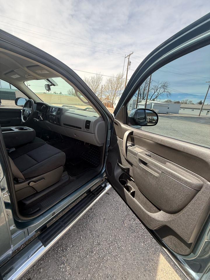 Chevrolet Silverado 1500 LS Crew Cab Short Box 4WD 2012