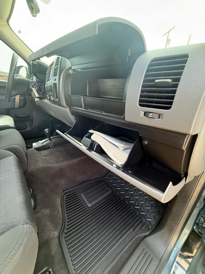 Chevrolet Silverado 1500 LS Crew Cab Short Box 4WD 2012