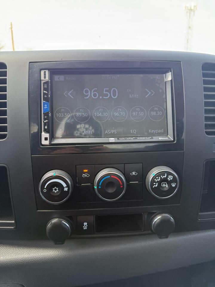 Chevrolet Silverado 1500 LS Crew Cab Short Box 4WD 2012