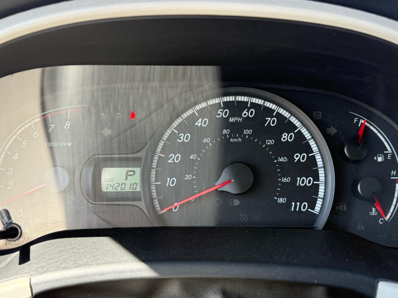 Toyota Sienna FWD 7-Passenger V6 2014