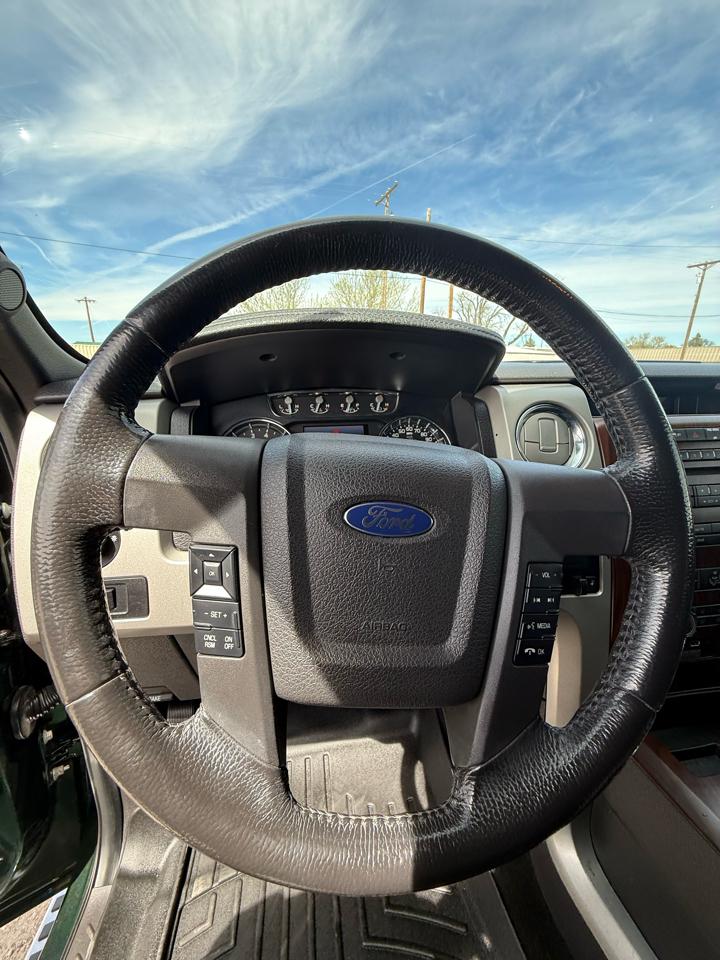 Ford F-150 Lariat SuperCrew 6.5-ft Box 4WD 2012