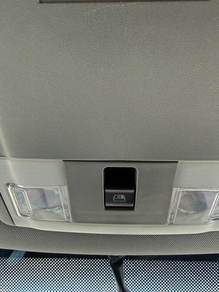 Ford F-150 Lariat SuperCrew 6.5-ft Box 4WD 2012