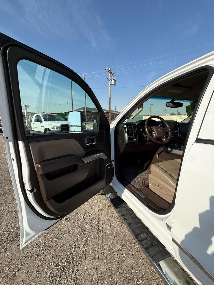 Chevrolet Silverado 2500HD LTZ Double Cab Short Box 4WD 2015