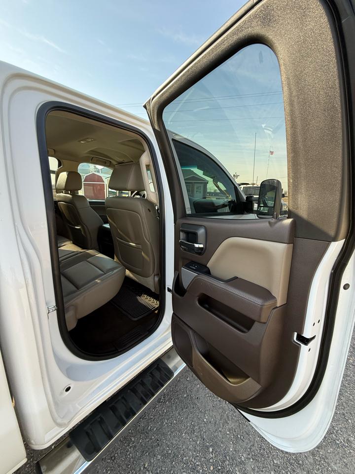 Chevrolet Silverado 2500HD LTZ Double Cab Short Box 4WD 2015