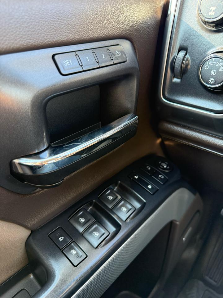 Chevrolet Silverado 2500HD LTZ Double Cab Short Box 4WD 2015