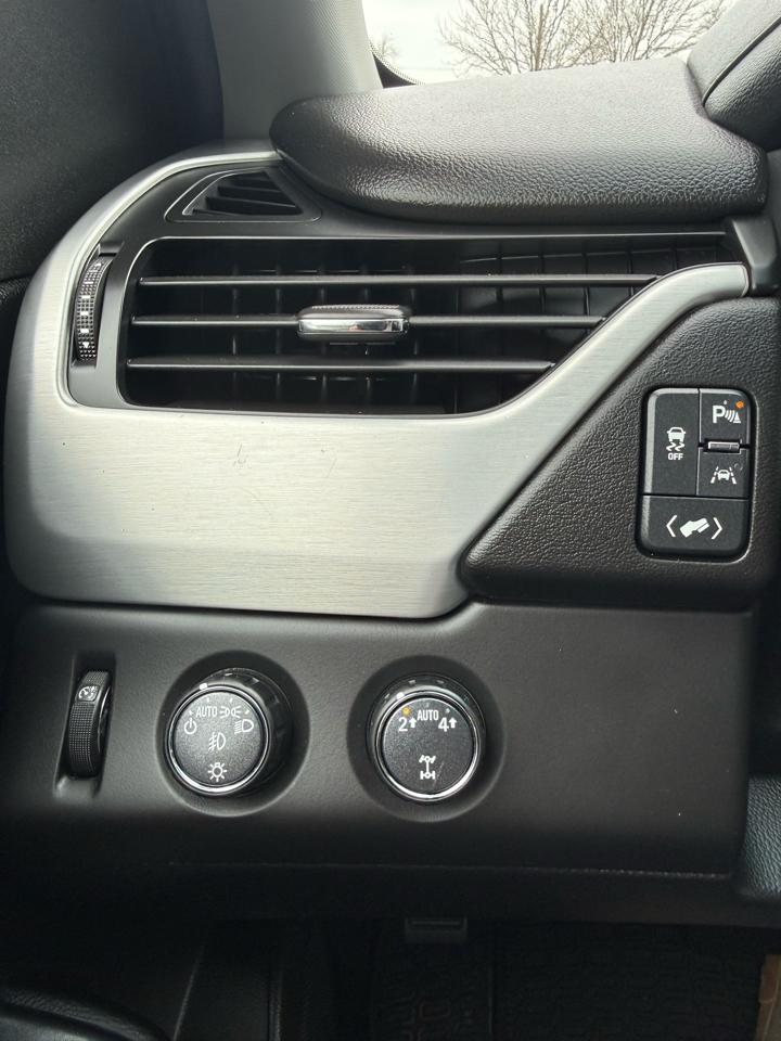 GMC Yukon XL SLT 4WD 2019