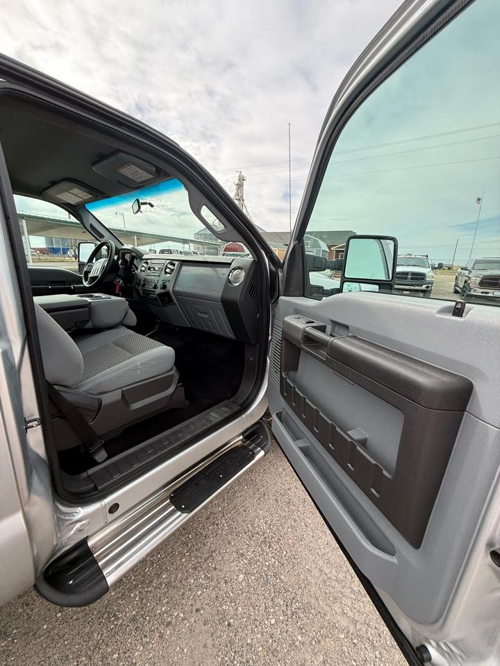 Ford F-350 SD XL 4WD 2012