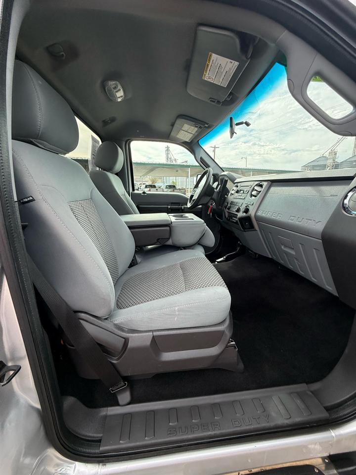 Ford F-350 SD XL 4WD 2012