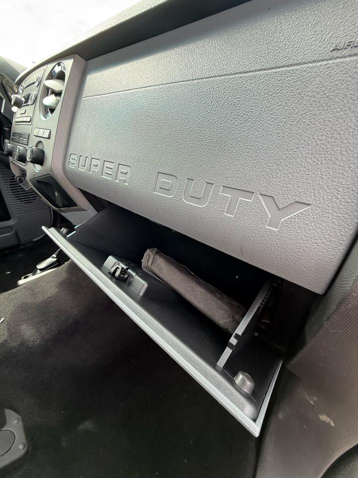 Ford F-350 SD XL 4WD 2012