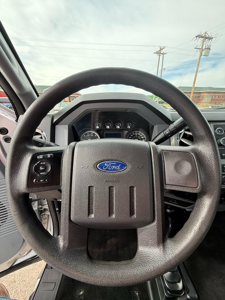 Ford F-350 SD XL 4WD 2012