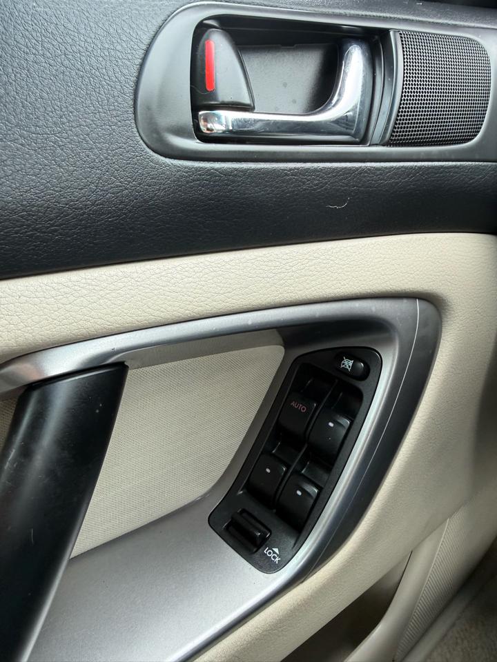 Subaru Outback  2008