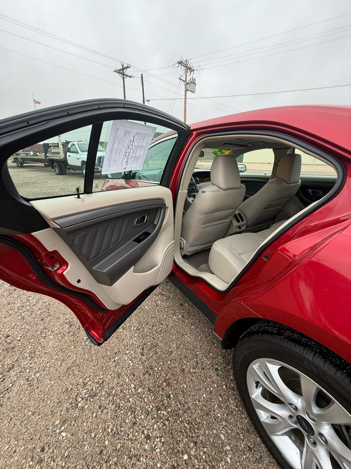 Ford Taurus SEL FWD 2011