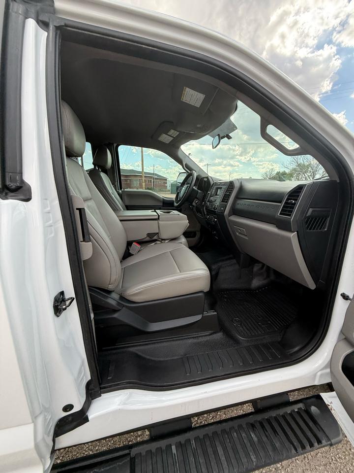 Ford F-250 SD XL SuperCab 4WD 2018
