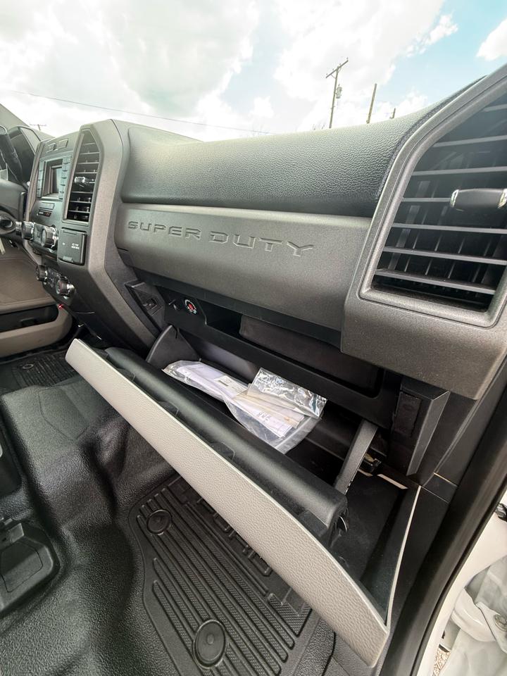 Ford F-250 SD XL SuperCab 4WD 2018