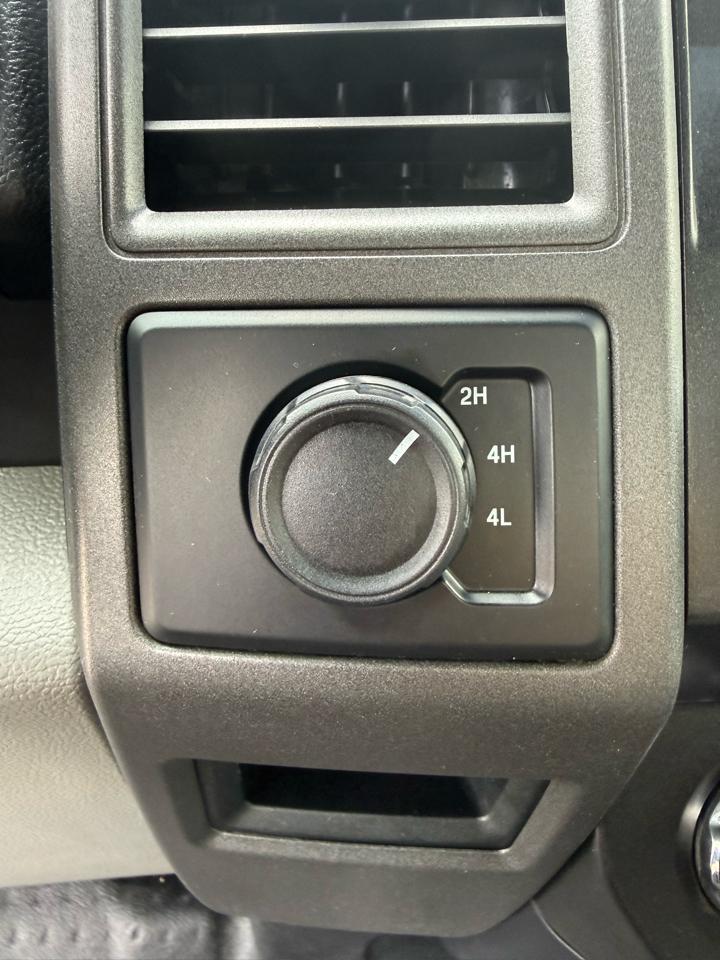 Ford F-250 SD XL SuperCab 4WD 2018
