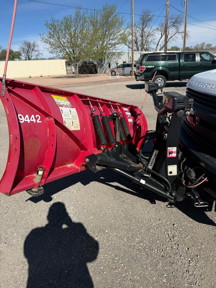 Ford F-250 SD XL SuperCab Long Bed 4WD 2017