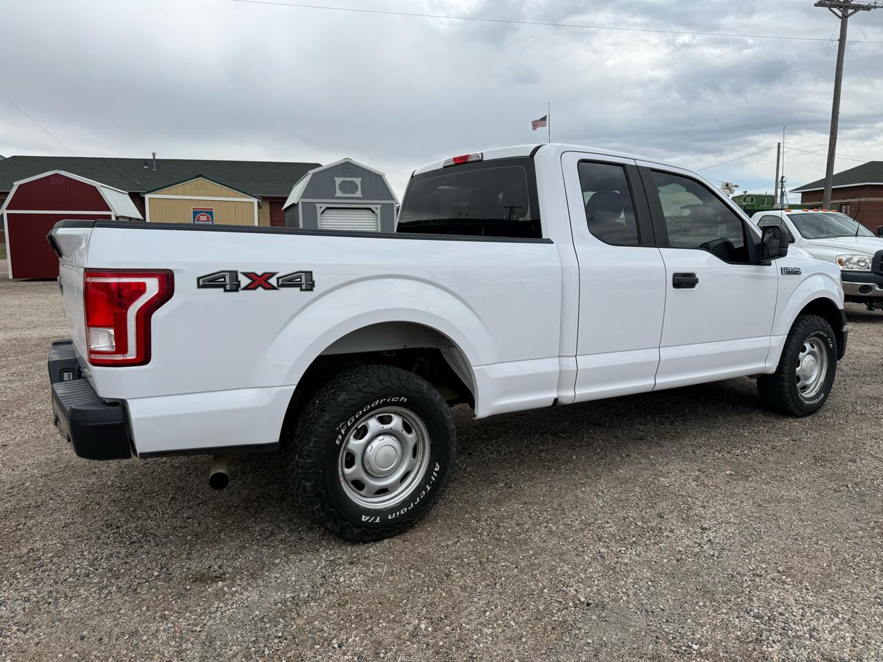 Ford F-150 XL SuperCab 6.5-ft. Bed 4WD 2016