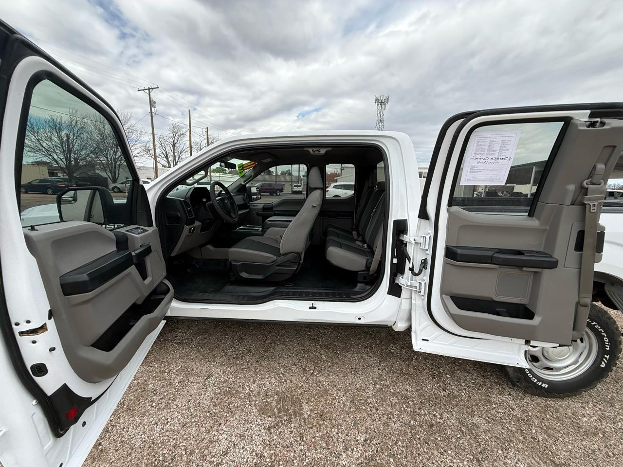 Ford F-150 XL SuperCab 6.5-ft. Bed 4WD 2016